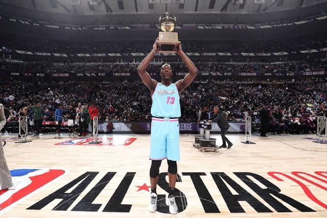 字母42+12+11雄鹿送奇才14连败 独行侠克爵士